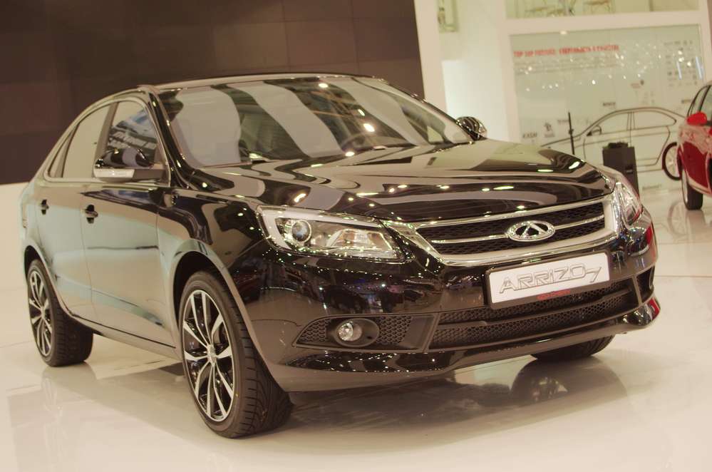 Крім того, в нашому огляді виділені по п'ять найпросторіших, найпотужніших і найбільш швидких моделей в даній категорії