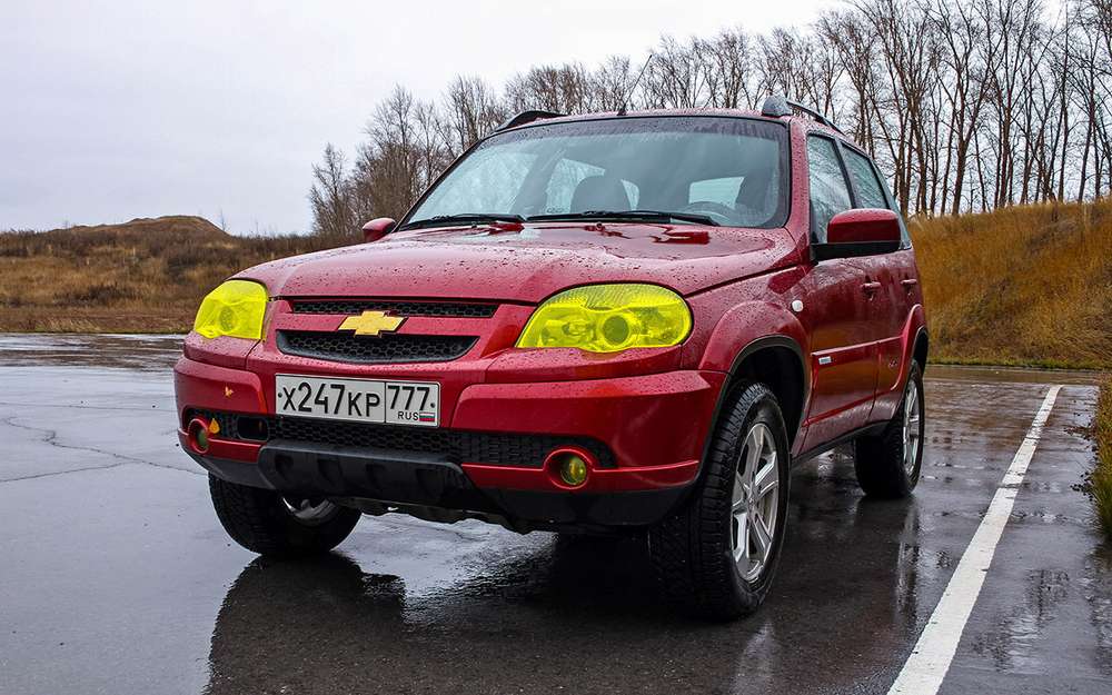 Крім закономірних варіантів на зразок недорогих хетчбеків і седанів до бюджету укладається парочка кросоверів, а також кілька дуже незвичайних і цікавих варіантів