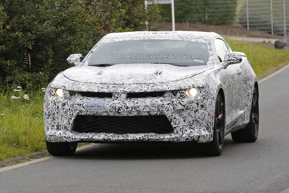 Середньорозмірний паркетник отримає таку ж гібридну силову установку типу plug-in, як і хетчбек Volt другого покоління