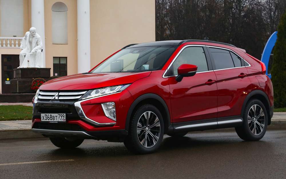 Не змінилася тільки вартість пікапа L200