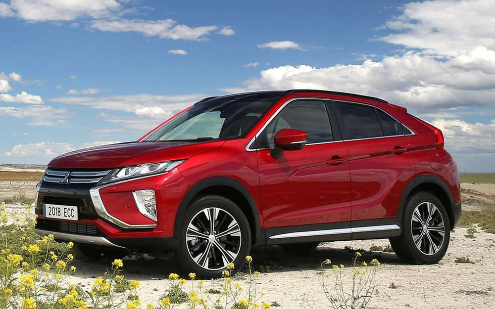 Ми пропонуємо вам зіграти роль автомобільних експертів, взявши участь в народному тест-драйві новинки російського ринку - кросовера Mitsubishi Eclipse Cross