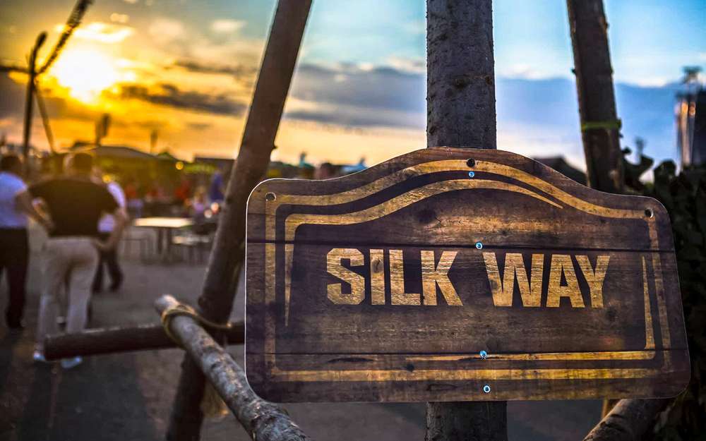 Автомобілі для активного відпочинку і автономних подорожей створені за мотивами ралі-рейду «Шовковий шлях»