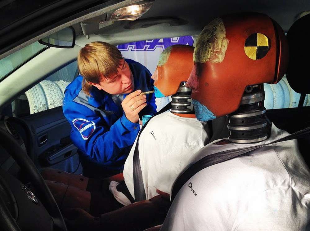 Опановувати чергову китайську загадку ми вирушили вглиб Архангельської області - подалі від асфальту