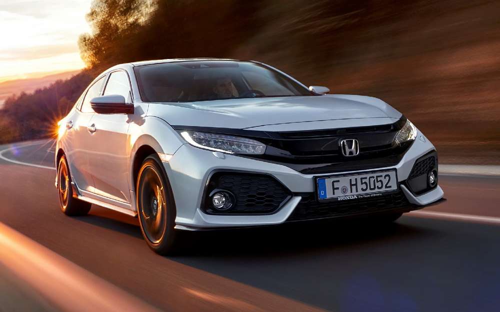 Смаки заокеанських покупців певною мірою схожі з нашими, тому багато хто з прем'єр Лос-Анджелеського мотор-шоу мають шанси або напевно потраплять до російських дилерам