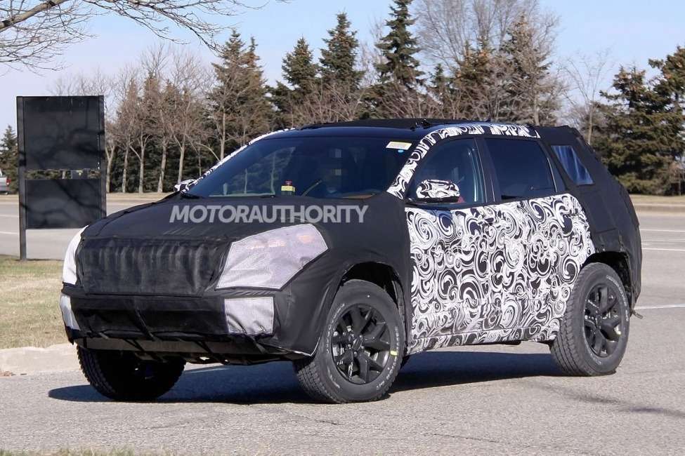 Міністерство транспорту США попросило Chrysler провести добровільний відгук позашляховиків, які можуть спалахнути при ударі в задню частину авто при ДТП