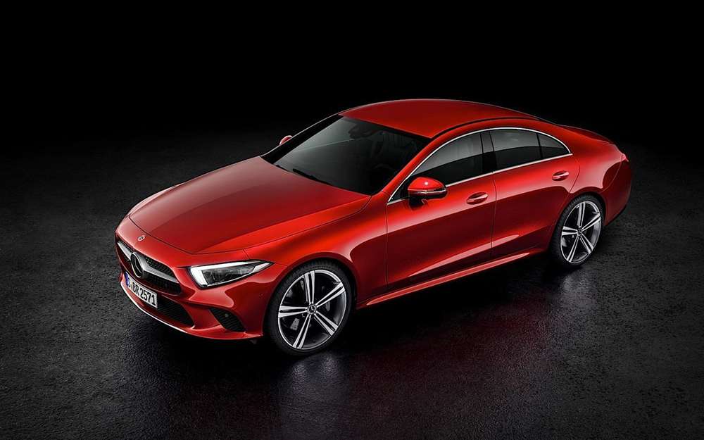 Під сервісну кампанію потрапили кросовери Mercedes-Benz GLC, випущені з квітня по липень цього року, а також седани CLS- і Е-класу, куплені в період з жовтня 2017 по квітень 2018 року