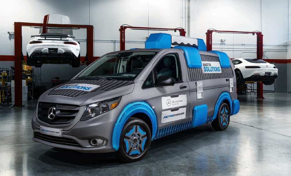 На цей раз фахівці компанії виявили дефекти в мінівенах V-Class / Vito