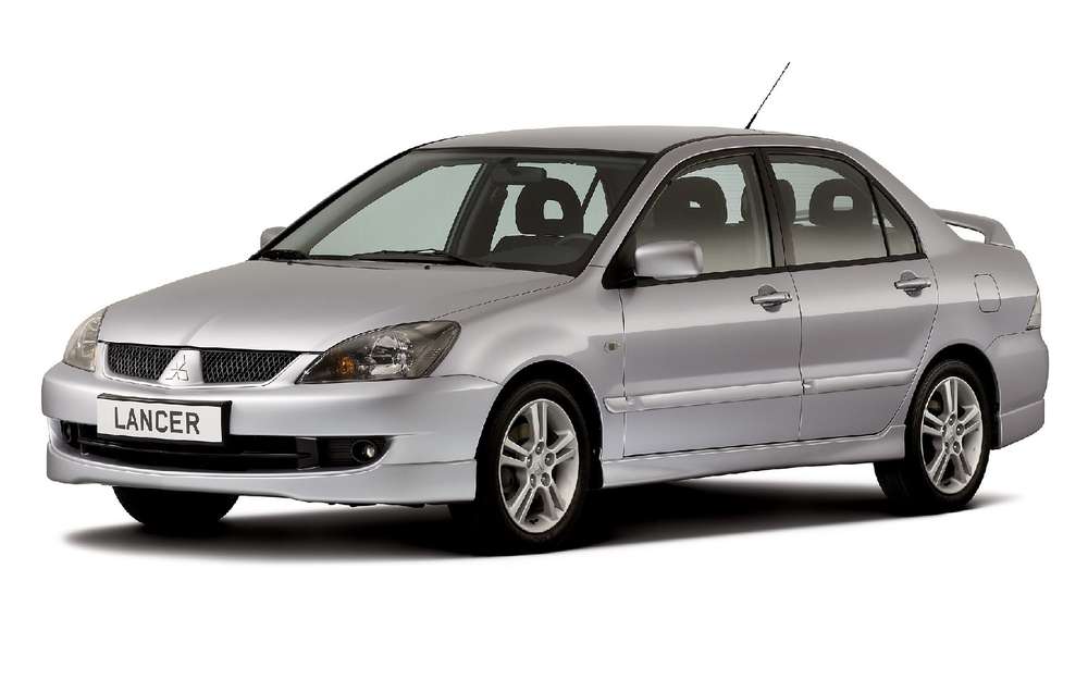 Як проявив себе в російських умовах конвеєрний довгожитель Mitsubishi Lancer десятого покоління