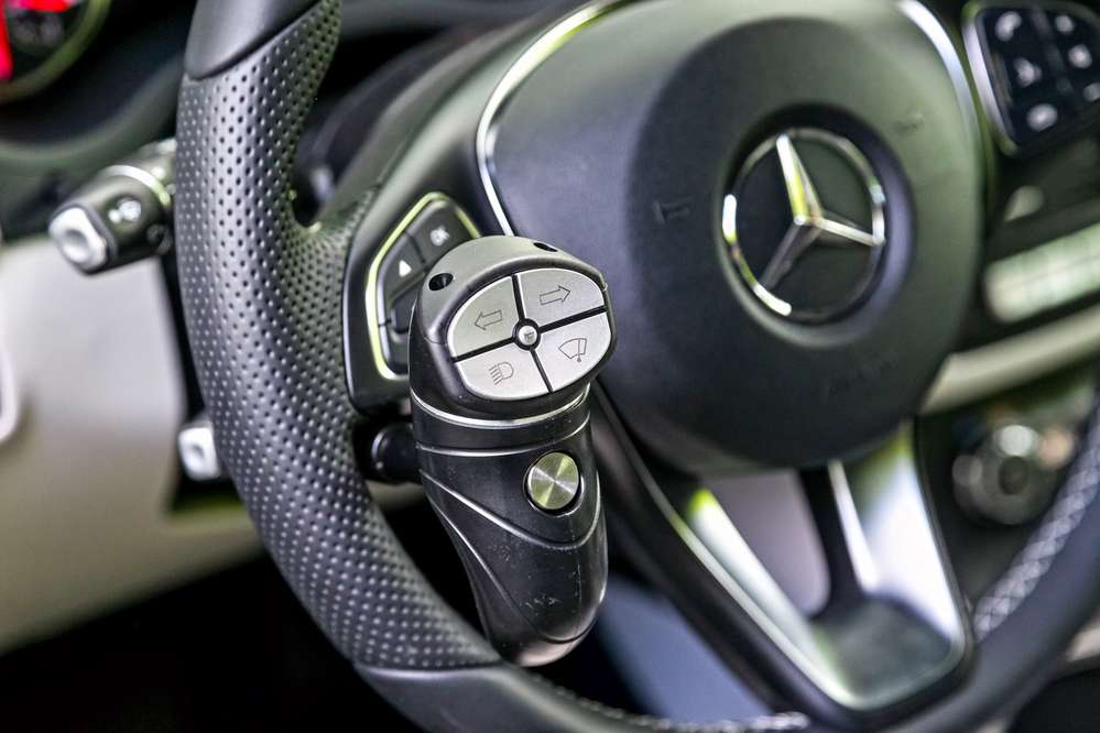 Або не продаються зовсім