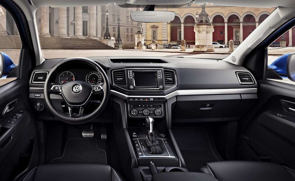 Першими враженнями після тест-драйву оновленого Volkswagen Amarok поспішає поділитися Максим Гомянін