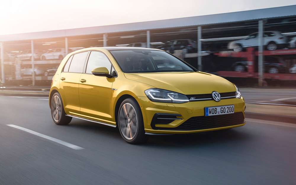 Це і Golf восьмого покоління, і оновлений Passat, а також багато інших цікавих моделей