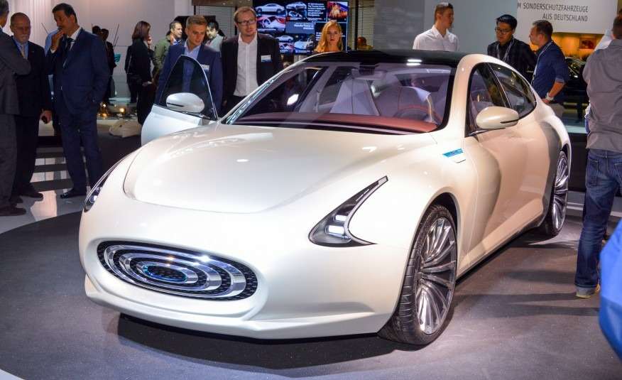 Він дебютував у Франкфурті і візьме участь в шосейно-кільцевих баталіях з наступного року