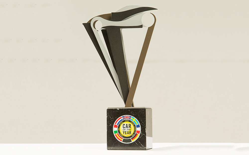 Так це чи ні, з'ясувалося на прем'єрі серійного I-Pace