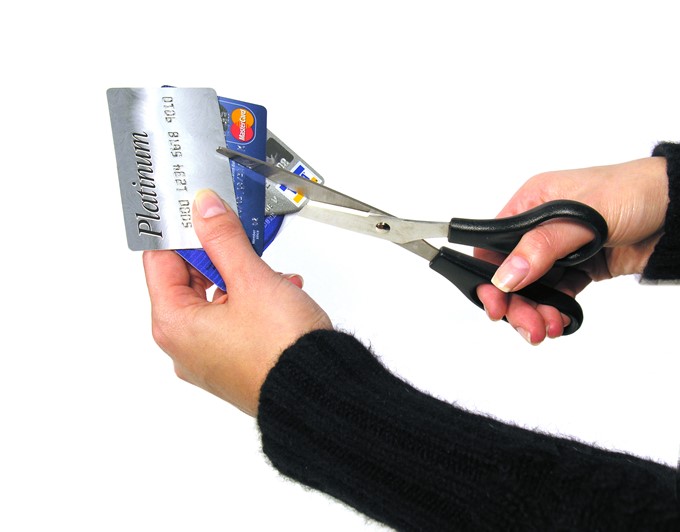 Межі, до яких може застосовуватися фіксована грошова допомога (наприклад, заробітна плата, допомога замість зарплати, пенсія) у визначеному календарному році, залежать від опублікованої середньої (чистої) зарплати за попередній рік