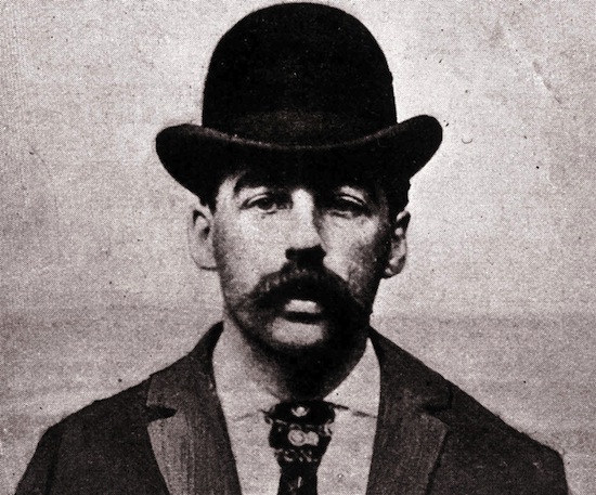 Генрі Говард Холмс   , Що жив в кінці 19-го століття, - перший офіційно зареєстрований американський серійний вбивця