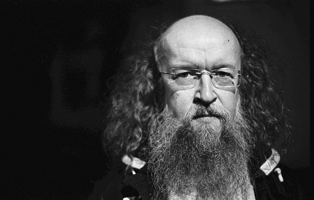 Про це розповідав його брат, саксофоніст Сергій Лєтов