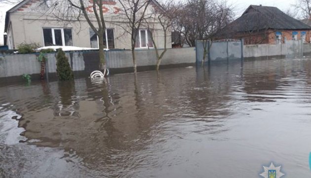 У Сумській області весняна повінь підтопила частину міста Охтирка