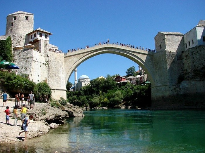 Старий міст в Мостарі