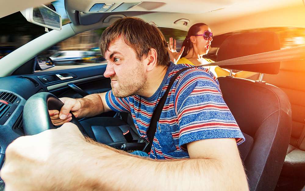 Сервіс оцінки ризику по стилю водіння з'явиться в Росії в 2021 році, обіцяють в «Автонете»