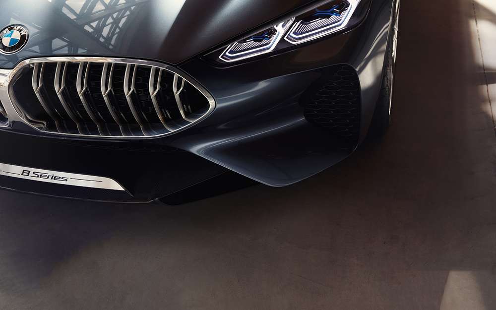 Під час випробувань IIHS, в яких брало участь 11 машин, баварський кросовер виявився єдиним провалили тест