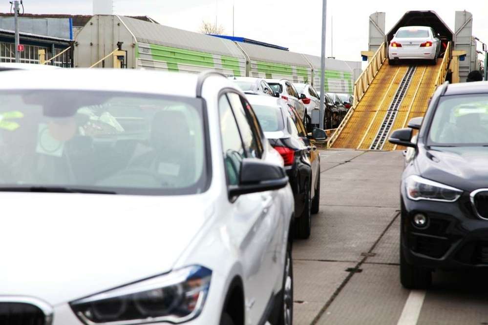 Компанія BMW оголосила про підвищення цін на весь модельний ряд, представлений на російському ринку