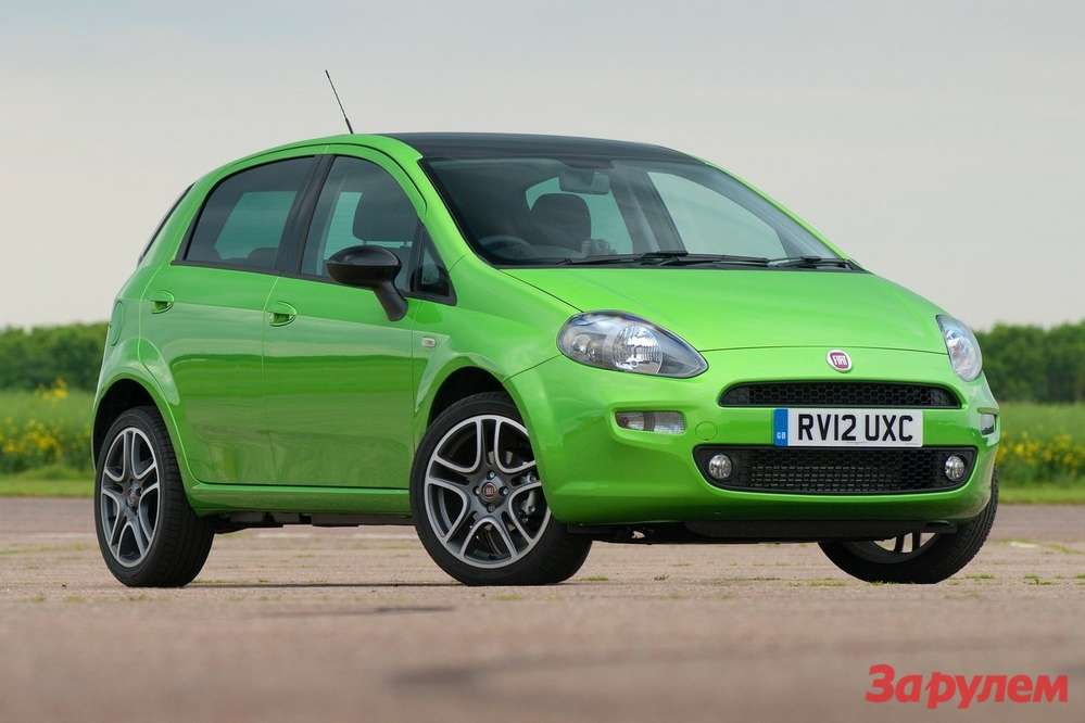 Прототип, який є вседорожний модифікацією передньопривідного хетчбека B-класу Punto, випереджає появу на індійському ринку схожою за концепцією моделі