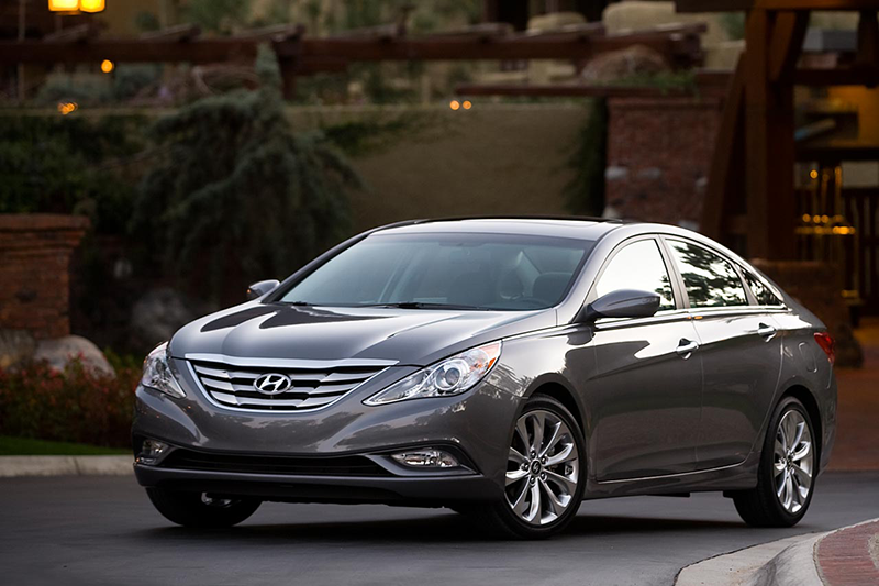 Цього разу вони поділилися своїм досвідом щодо усунення течі з бачка, продовженню життя амортизаторів та інших складових автомобіля