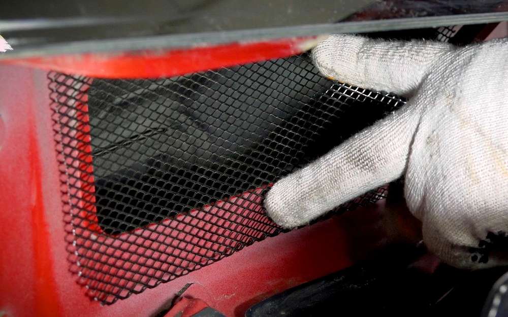 У десятці найпопулярніших моделей загострилася боротьба за п'яте місце: VW Polo активно виштовхує з нього втрачає популярність Hyundai Solaris