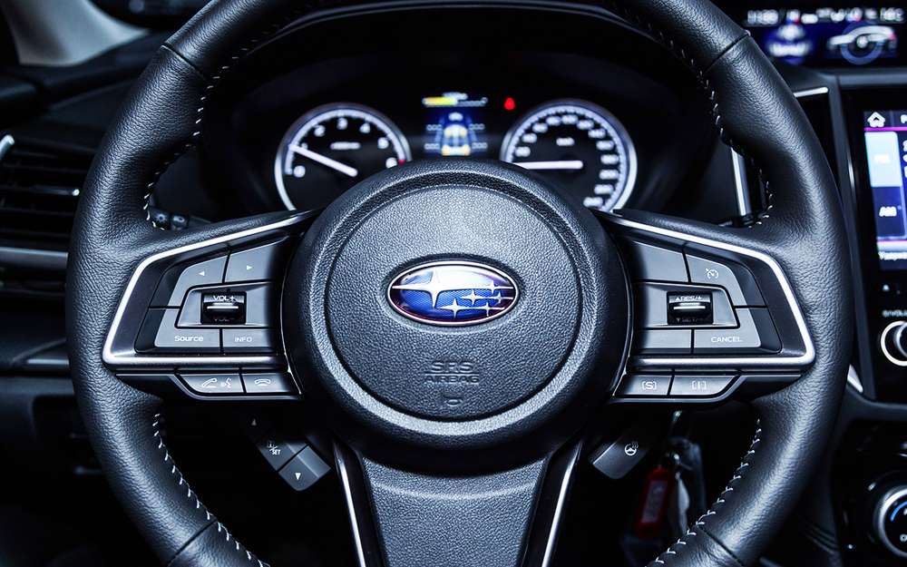 Можна їхати вальяжно, а можна щосили тиснути на газ - тобі в будь-якому випадку буде комфортно, - Єгор поміняв Ford Focus на стареньку Subaru і ні разу не пошкодував