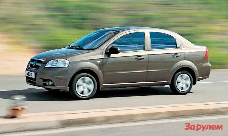 Передньопривідний компакт готовий вступити в конкурентну боротьбу з недорогими Lada і Renault