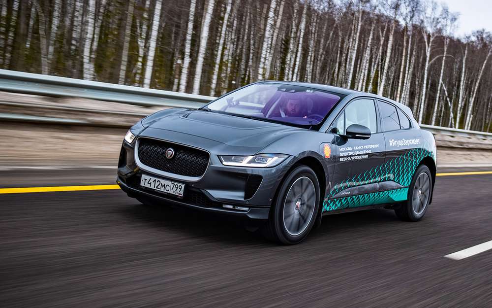 Шинний концерн Continental починає гру, головний приз в якій - тест-драйв спорткара