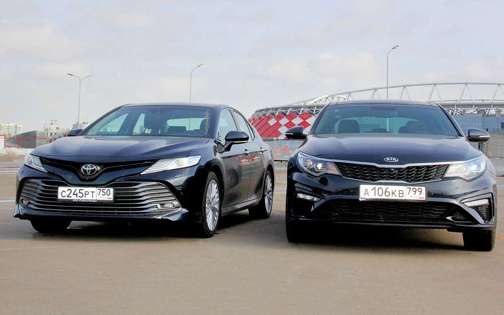 Автомобіль з кузовом Шутінг-брейк запропонують в двох версіях, ціни стартують від 1 519 900 рублів