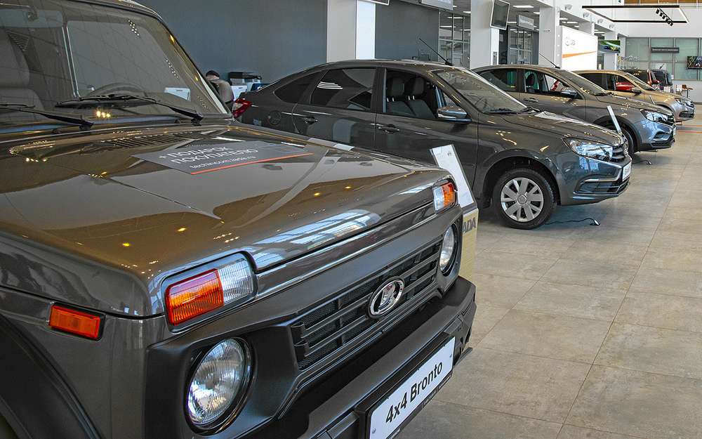 Внедорожную версію універсала готують до продажу, які почнуться влітку 2019 року