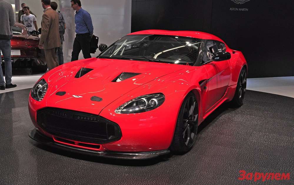 Найкрасивіші і колоритні дівчата франкфуртського мотор-шоу