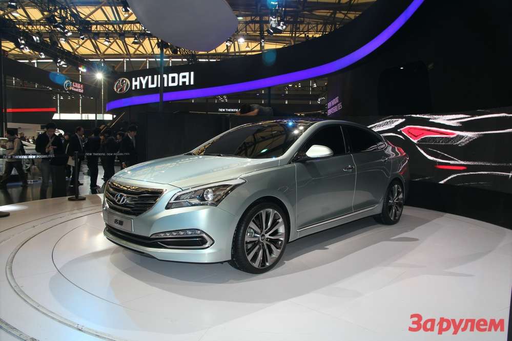 На Шанхайському автосалоні показаний новий Range Rover Sport - найшвидший, легкий і маневрений Land Rover за всю історію бренду