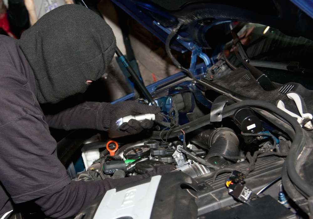 Але як показує практика, далеко не всі знайомі з особливостями власного ж автомобіля