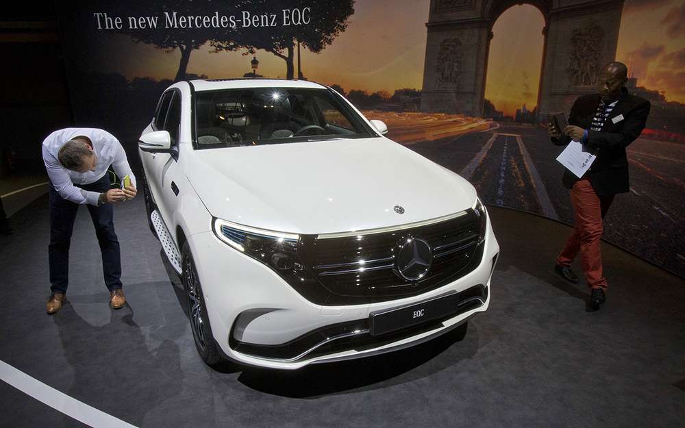 «За кермом» вирішив порівняти її вигляд з попередньою версією