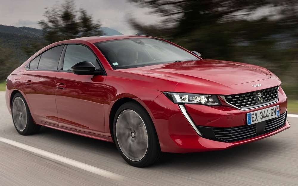 Яких «викрутасів» варто очікувати від красивої і зухвалої «японки», читайте в новій автоісторії ЗР