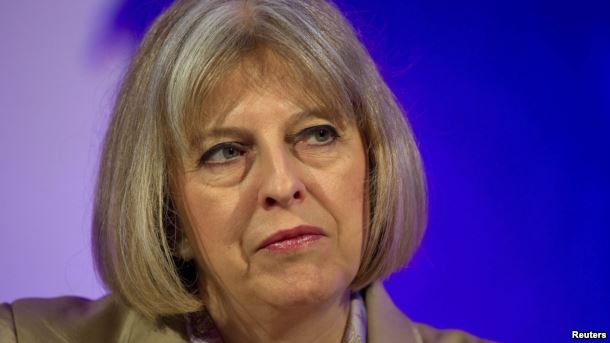 Колеги по парламенту говорять, що через це, і через те, що вона ніколи не прагнула всім сподобатися, у неї були складнощі з підбором команди