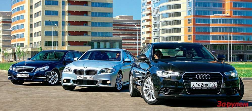 Під зав'язку набитий сучасними технологіями німецький седан не ігнорує і найпростіші і давно відомі способи зробити приємність водієві