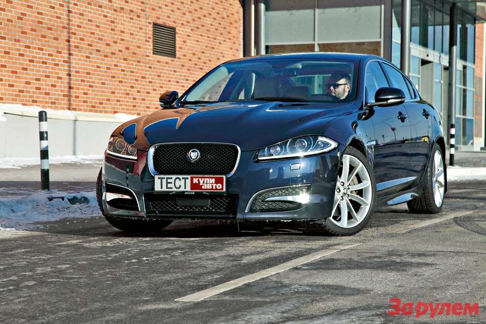 Audi A6 allroad quattro - назва довге, але кожне слово в ньому відповідає за частинку унікальності, через яку конкурентів у allroad практично немає