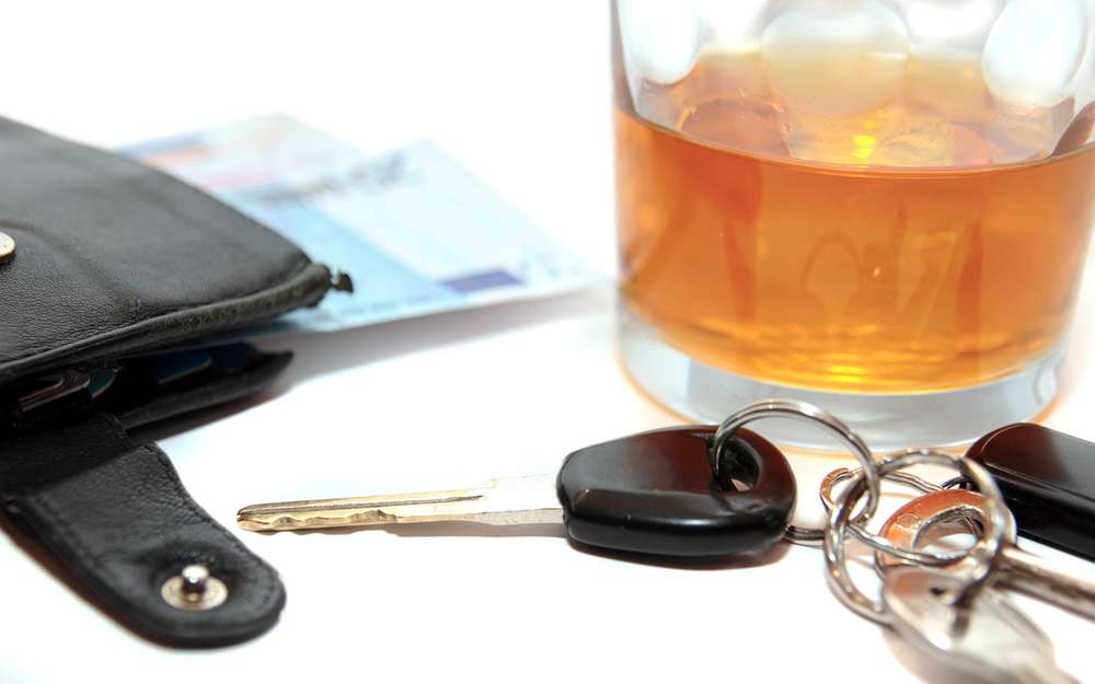 Законопроект, що передбачає серйозне посилення покарання за тонування стекол автомобілів, що не відповідає техрегламенту і ГОСТу, був внесений до Держдуми ще в 2015 році