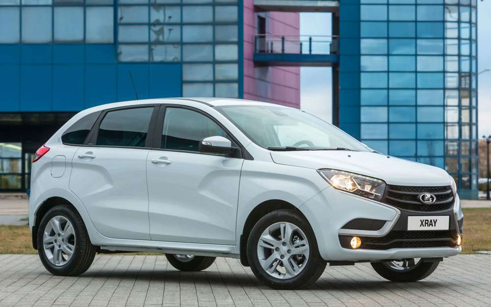 Однак Cross-виконання вийшло недешевим - за нього просять стільки, що за ті ж гроші можна доглянути цікаву альтернативу з пробігом