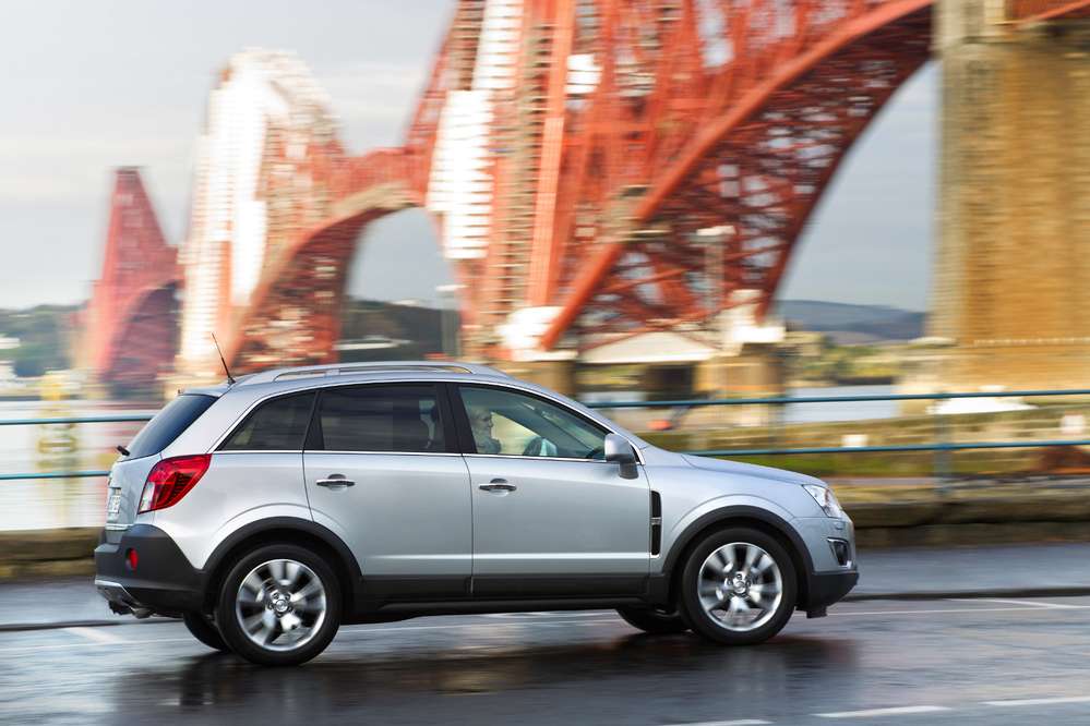 З рестайлінгом кросовер мало змінився зовні, зате начинка стала набагато різноманітніше