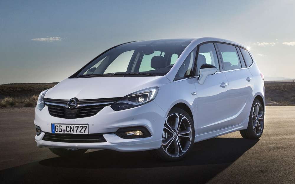 Звістка про те, що концерн General Motors вирішив продати Opel, яким володіє з 1929 року, переполошило не тільки автомобільну Європу, а й політичні кола Німеччини, а також Великобританії, оскільки «причепом» в цій угоді йде дихаюча на ладан марка Vauxhall