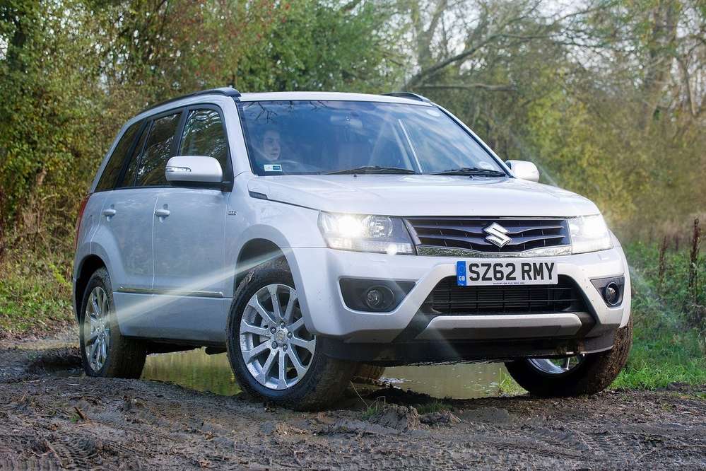 У нашому черговому огляді авторинку - найпривабливіші програми, які дозволять серйозно заощадити на покупці нового автомобіля