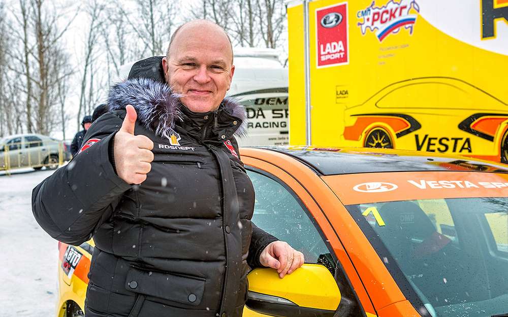 Ні, якщо мова йде про електронну музику і семплах, записаних на основі видаваних автомобілями звуків