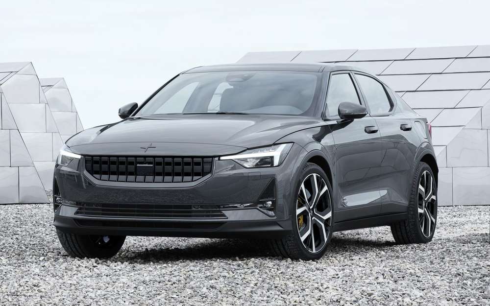 Тепер сімейний седан третього покоління доступний у дилерів Geely за ціною від 735 990 рублів