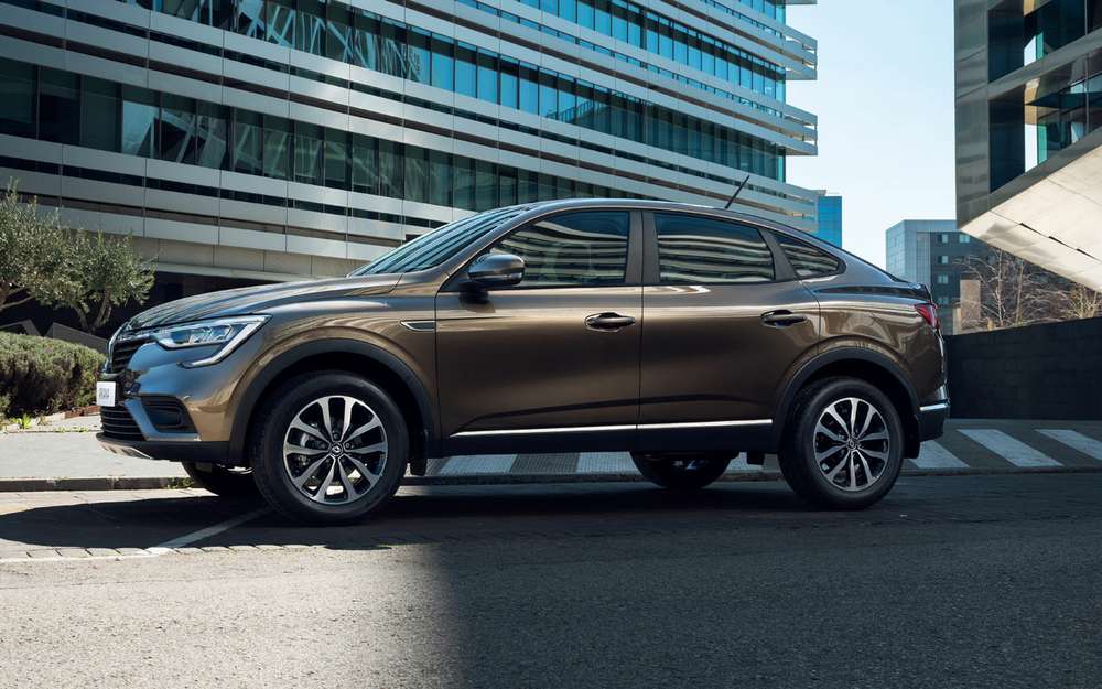 У Бразилії на тестах був помічений оновлений Duster, який компанія Renault може уявити як модель другого покоління