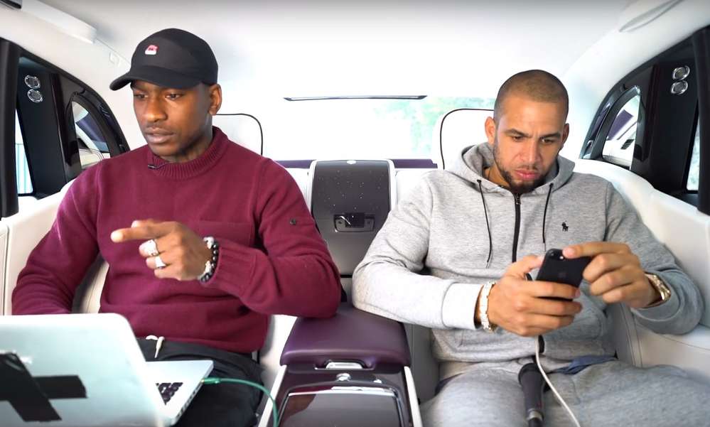 За знаходиться в Німеччині автомобіль просять 4 млн євро